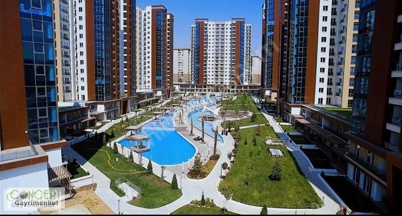 Beylikdüzü Cumhuriyet Satılık Daire Beylikdüzü Demir Romance Satılık 3+1 Fırsat Havuz Cephe 150 M2