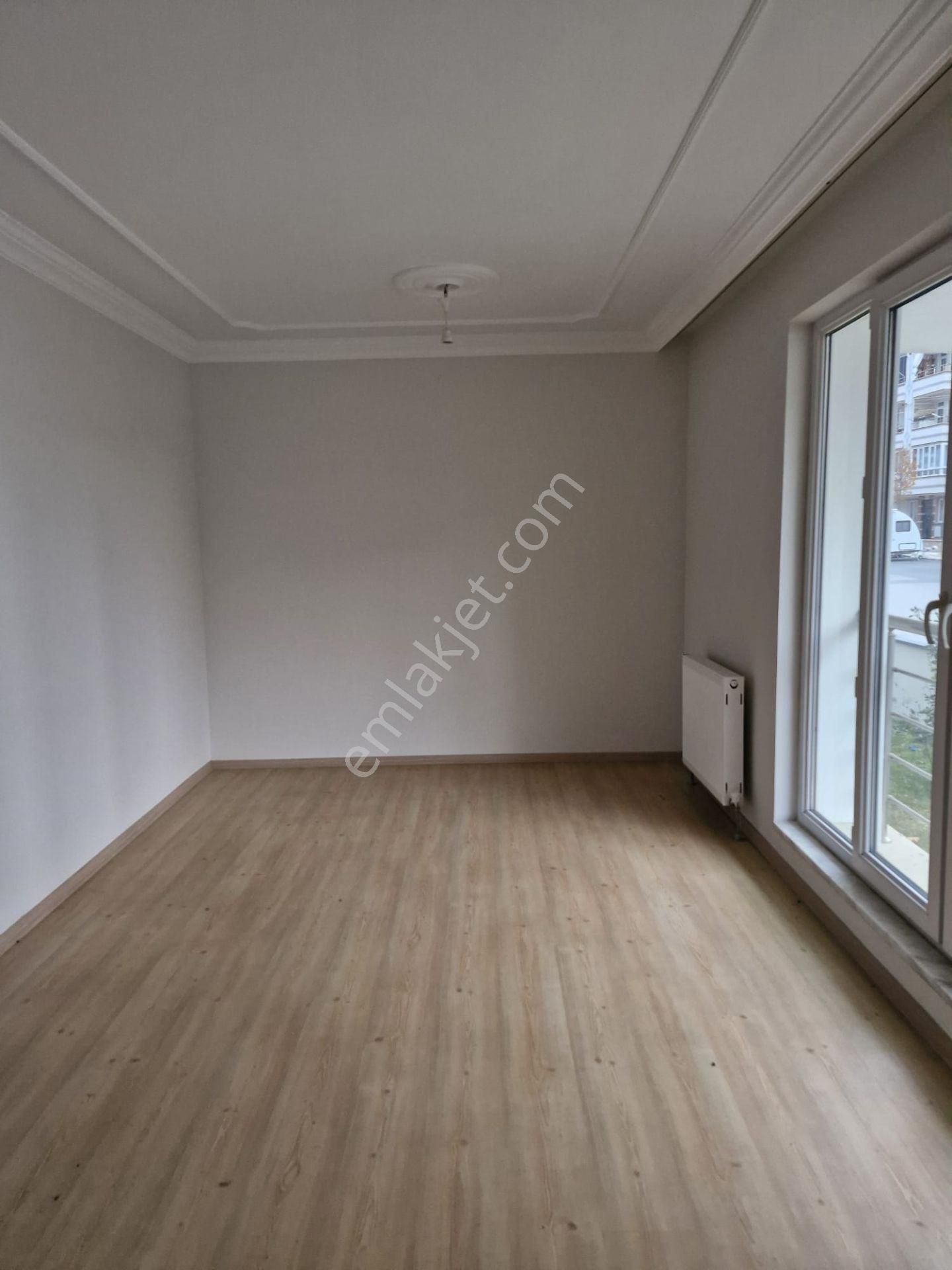 Buharaevler Köprübaşı Sokağında Yüksek Giriş Satılık Daire