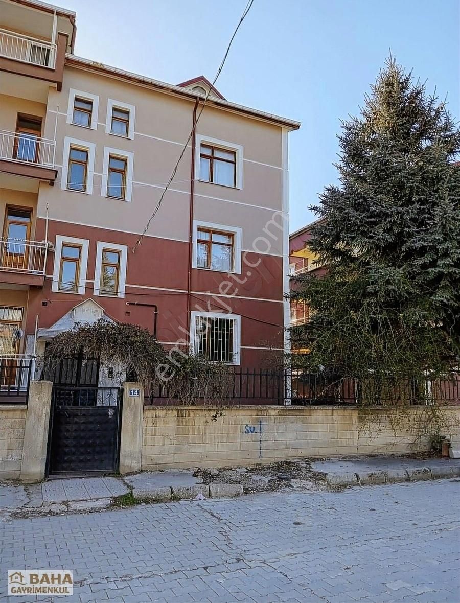 Baha'dan Beyşehir Gölü Manzaralı 4 Katlı Hesaplı Apartman - Görsel 3