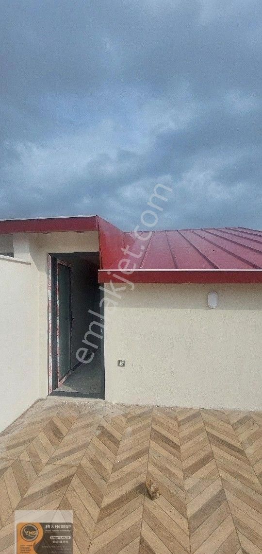 Dikili Gazipaşa Da Yeni Hastene Yakınında Alttan Isıtma Dogalgazlı Sıfır 2+1 Dublex - Görsel 9