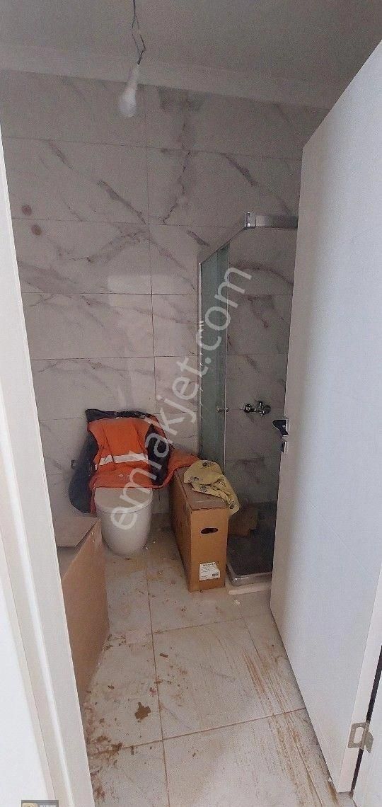 Dikili Cumhuriyet Mahallesinde Denize 50 Metre Ultralüx Otoparklı Tribleks 4+1 Villa - Görsel 3