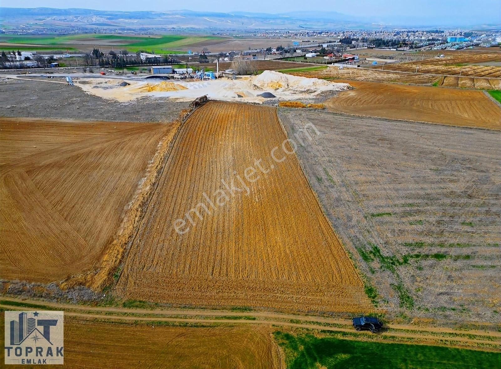 Tepebaşı Satılmışoğlu Satılık Tarla Toprak Emlak'tan Satılmışoğlu Prim Yapan Bölge Yatırımlık Tarla