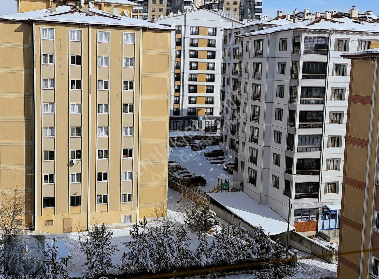 Sivas Merkez Eğriköprü Kiralık Daire Özen Emlaktan Kiralık 3+1 Daire