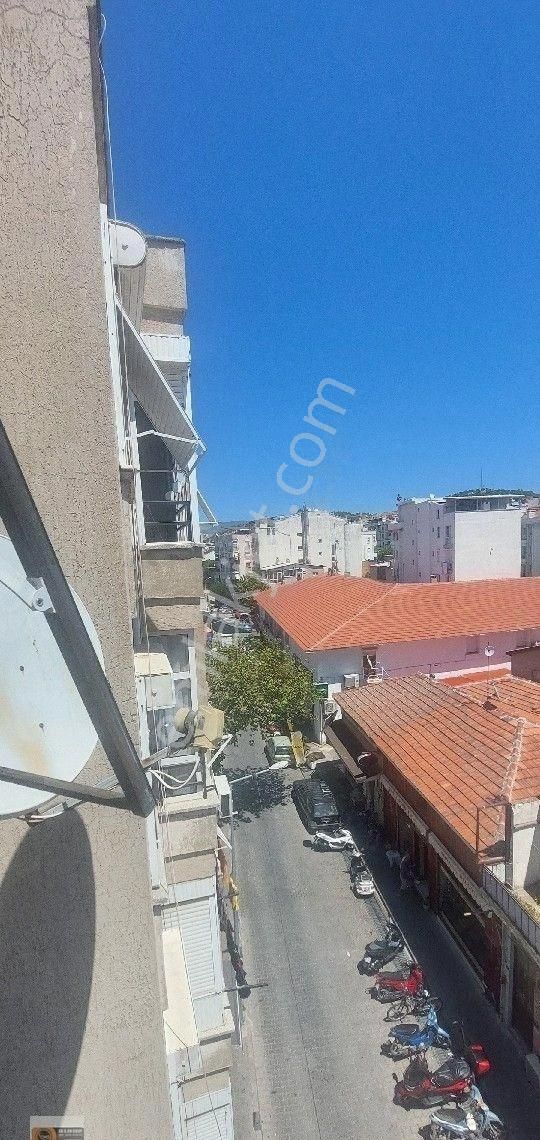 Dikili Salimbey Mahallesinde Çarşı Merkez Konumda Jeotermal Isıtmalı Eşyalı 4+1 Dublex Daire Satılık - Görsel 10