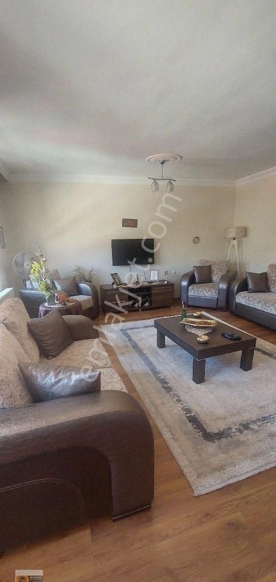 Dikili Salimbey Mahallesinde Çarşı Merkez Konumda Jeotermal Isıtmalı Eşyalı 4+1 Dublex Daire Satılık - Görsel 25