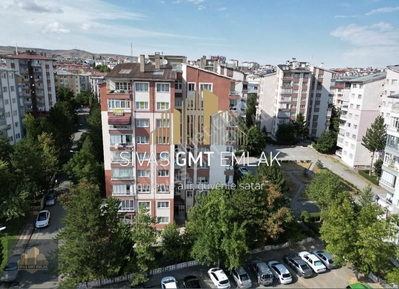 Sivas Merkez Mimar Sinan Satılık Daire Sivas Gmt Emlak'tan Mimarsinanmah Orhankurt Site Arakat3+1 Daire