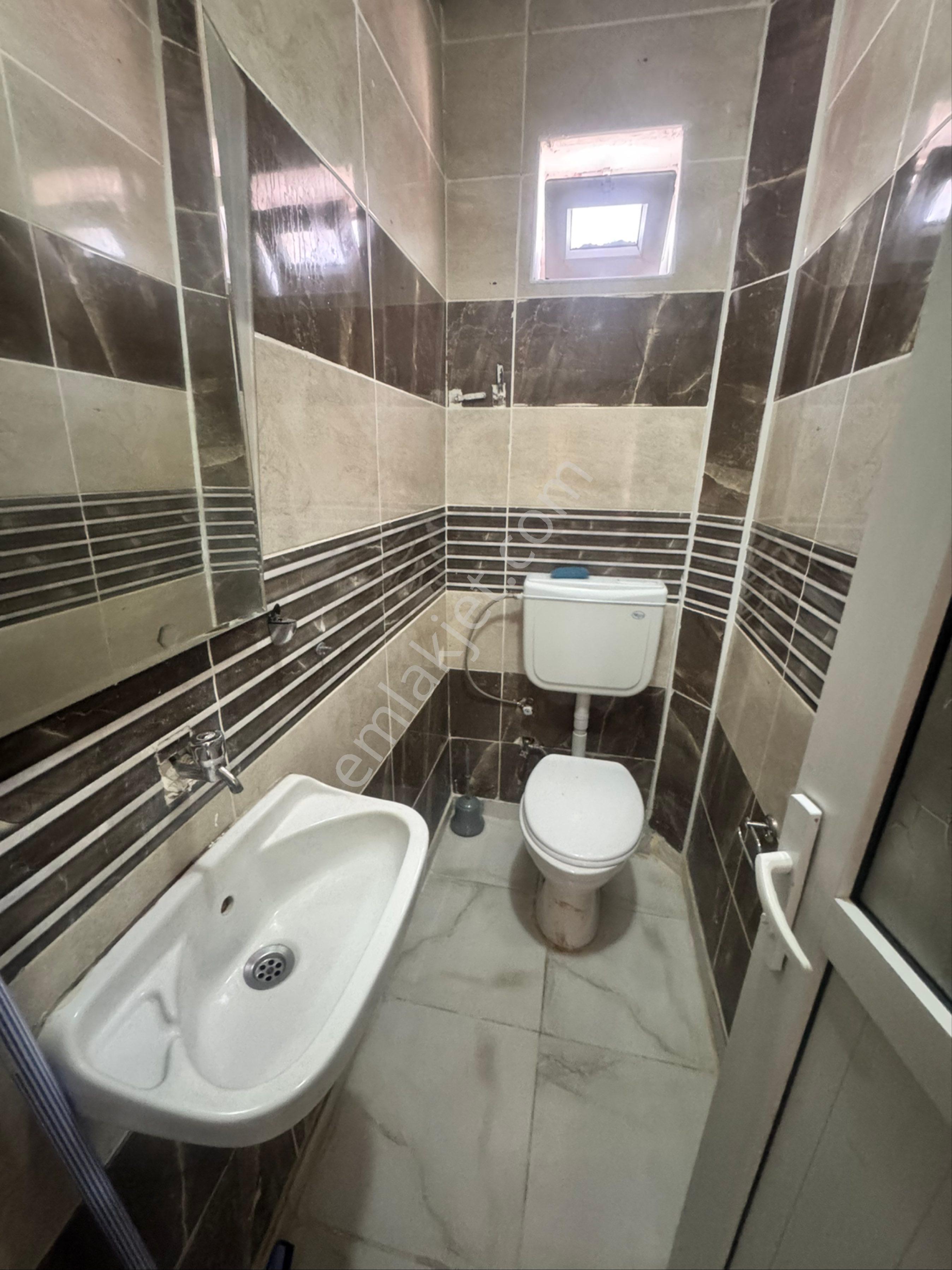 Güvenevlerde Kiralık Eşyalı Lüx 2+1 Daire - Görsel 13
