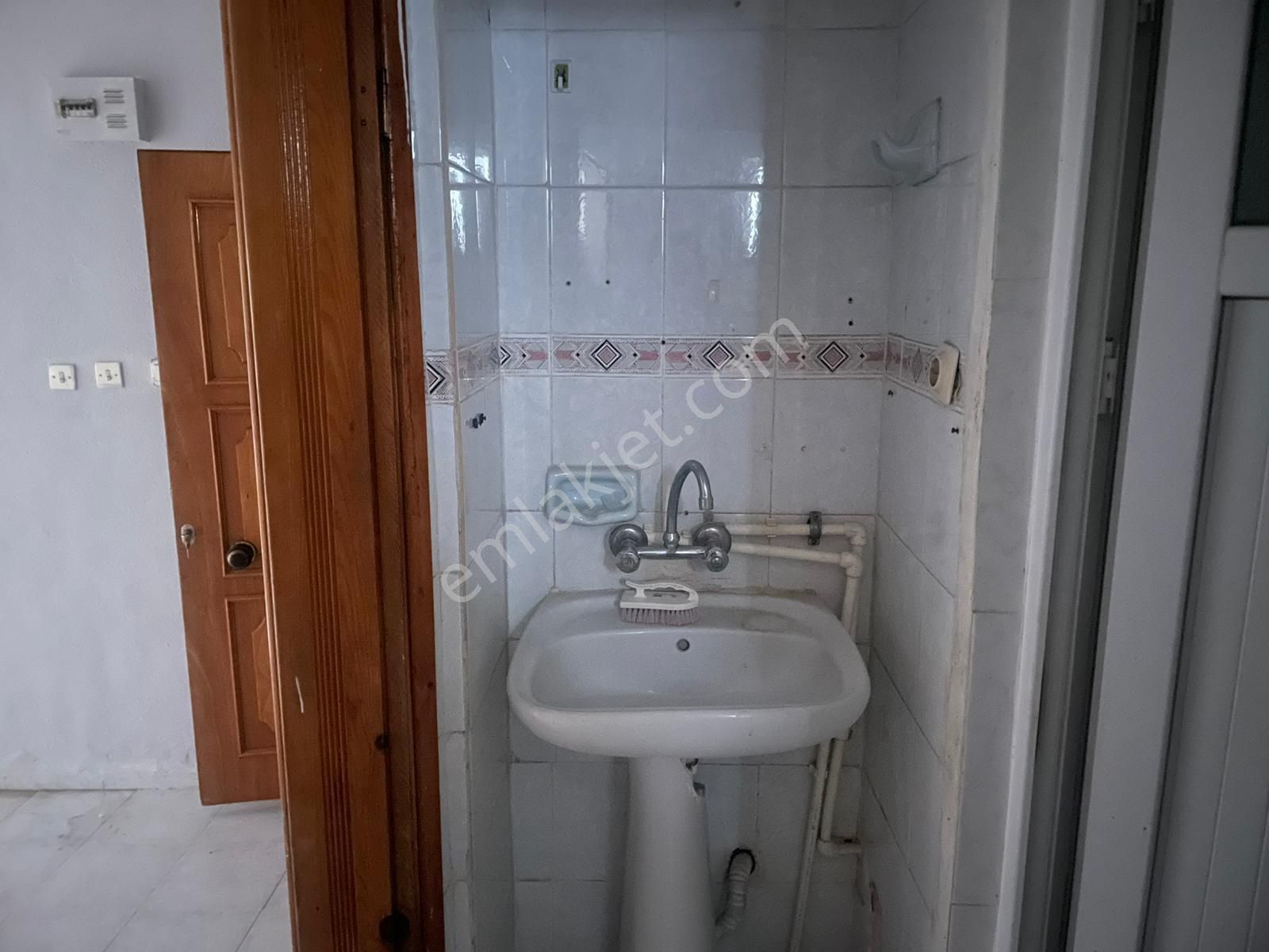 Bursa Kılıç Tan Esenevler De Satılık 3 Katlı 6+3 Müstakil Ev - Görsel 25