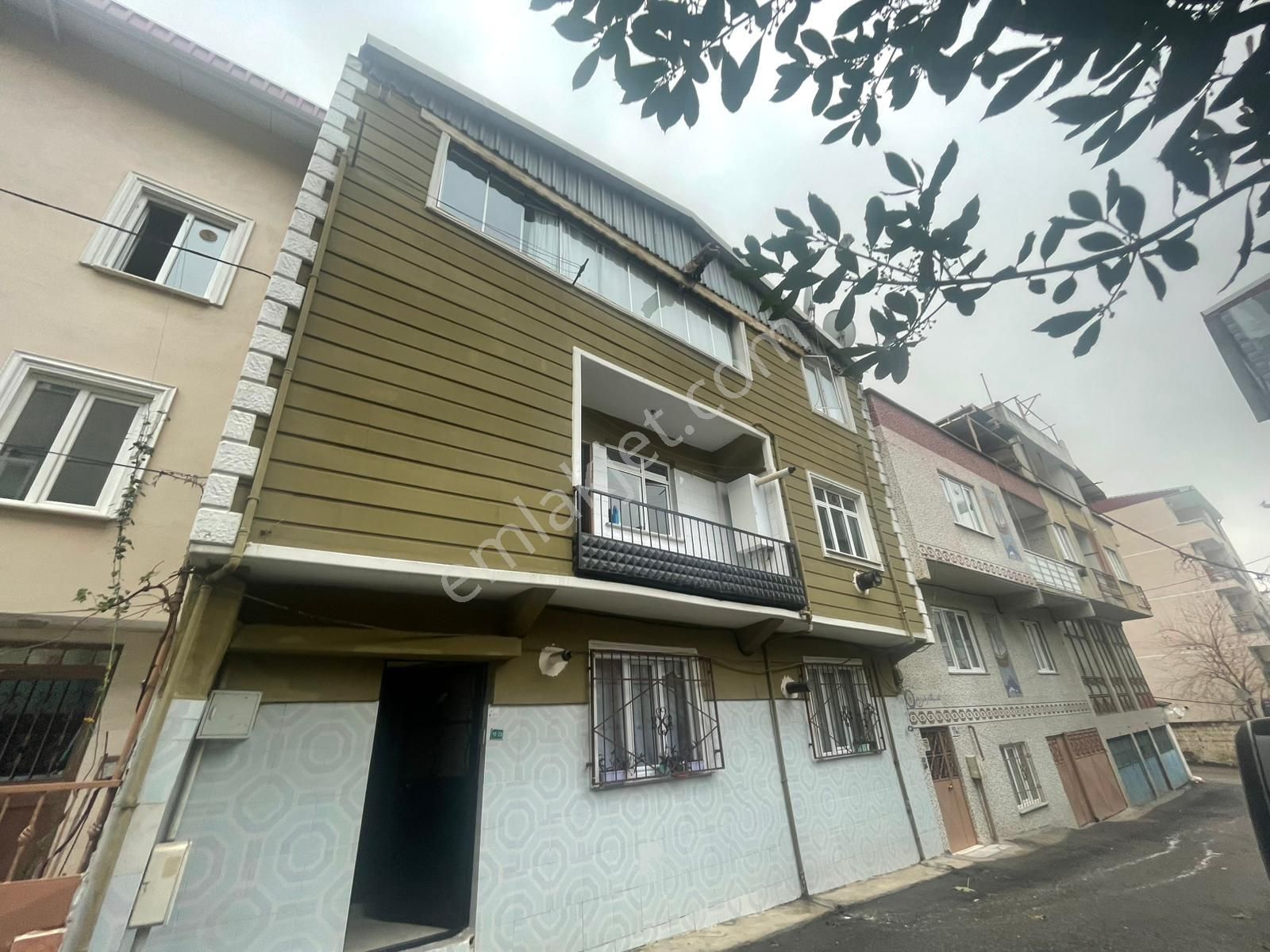 Bursa Kılıç Tan Esenevler De Satılık 3 Katlı 6+3 Müstakil Ev - Görsel 2