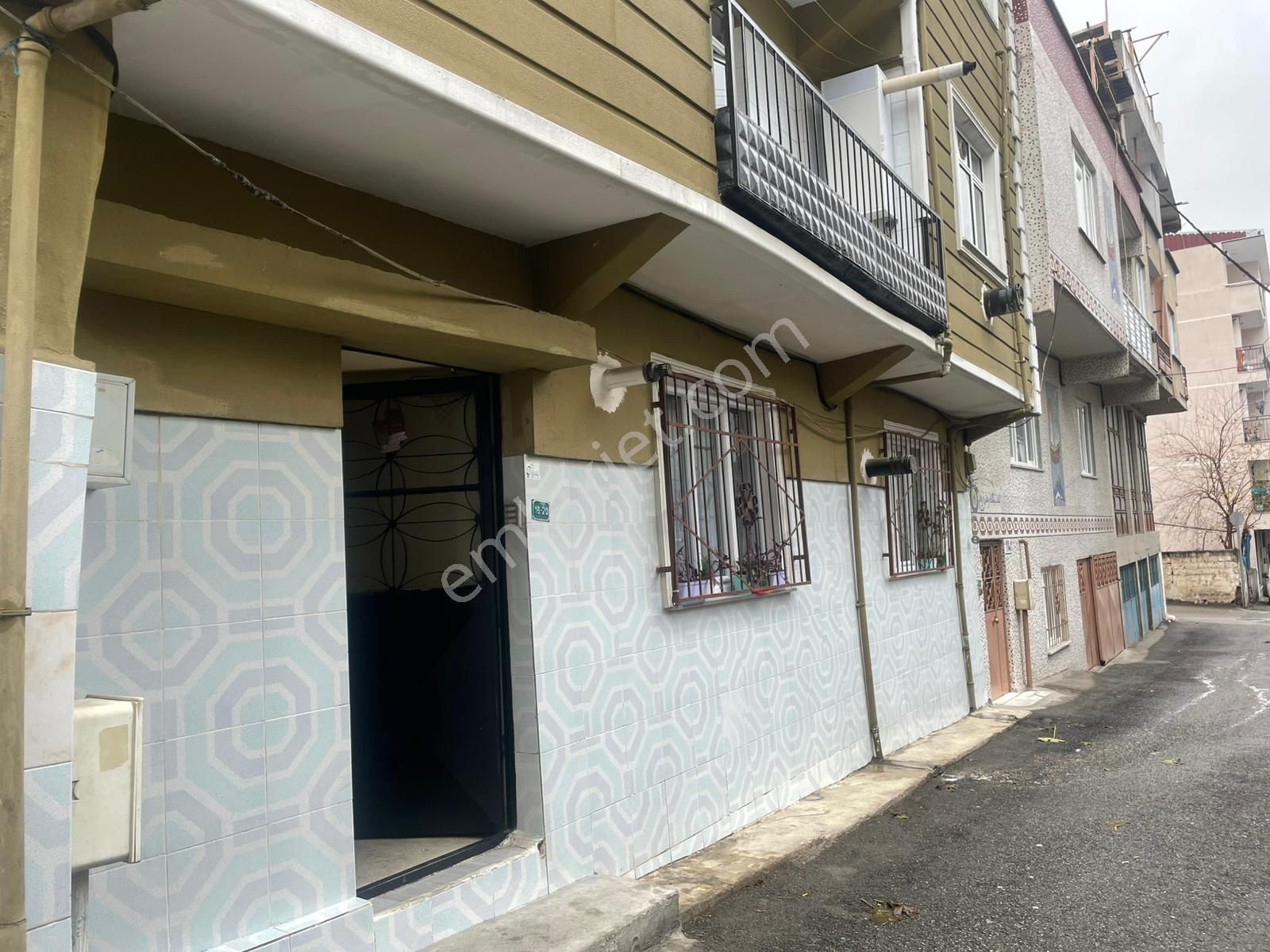 Bursa Kılıç Tan Esenevler De Satılık 3 Katlı 6+3 Müstakil Ev - Görsel 4