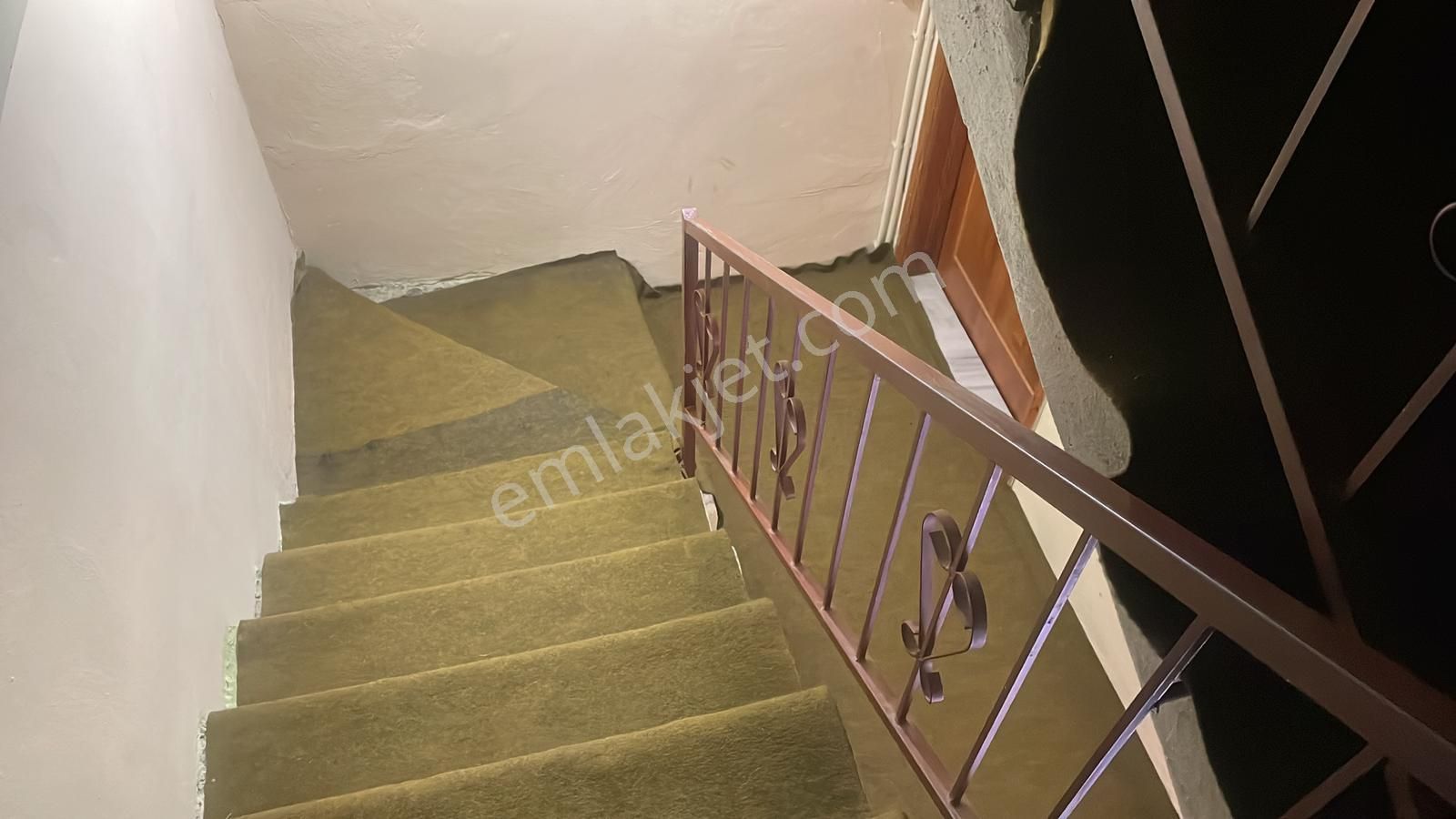 Bursa Kılıç Tan Esenevler De Satılık 3 Katlı 6+3 Müstakil Ev - Görsel 33