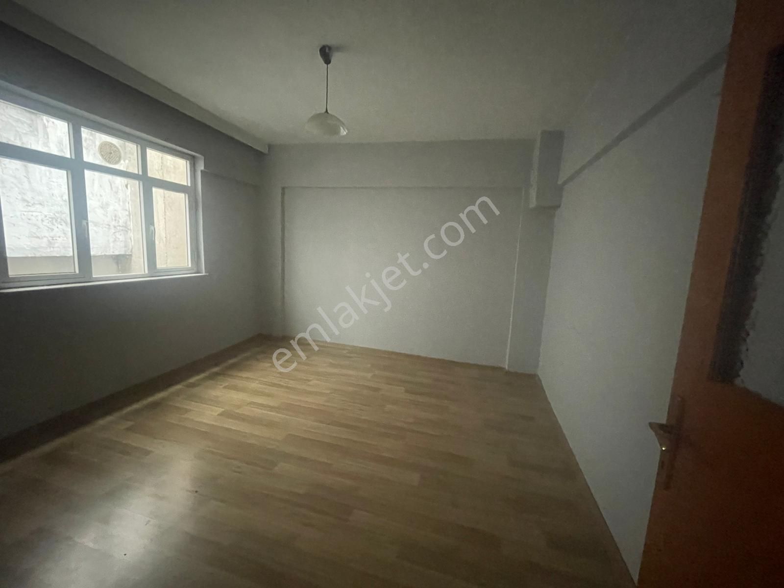 Bursa Kılıç Tan Esenevler De Satılık 3 Katlı 6+3 Müstakil Ev - Görsel 27