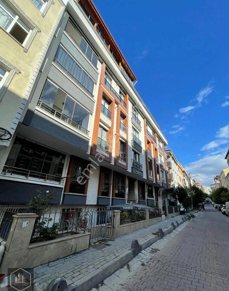 Avcılar Denizköşkler Kiralık Daire Emir Yapı & Emlak'tan 2+1 Yeni Bina 4 Yaşında Denizköşklerde