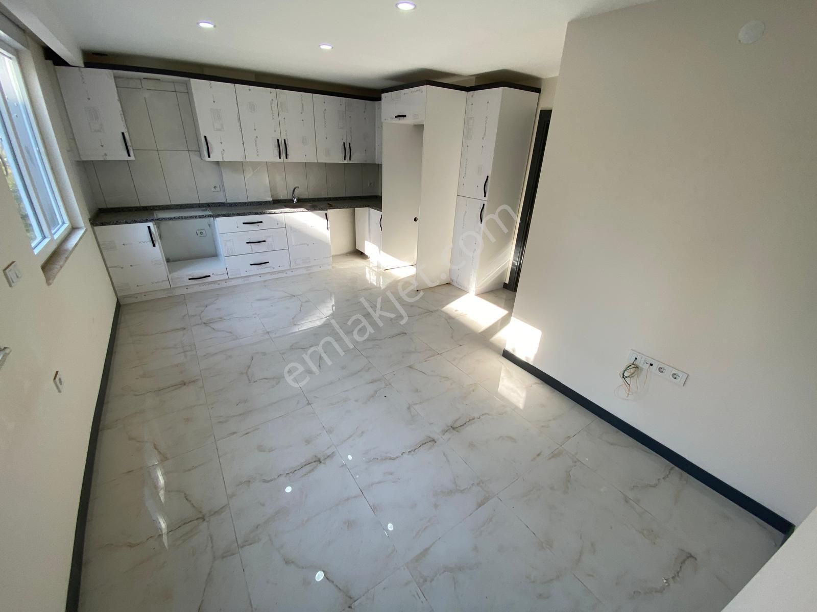 Mevlana Kavşağına Yakın Sıfır 2+1ler - Görsel 4