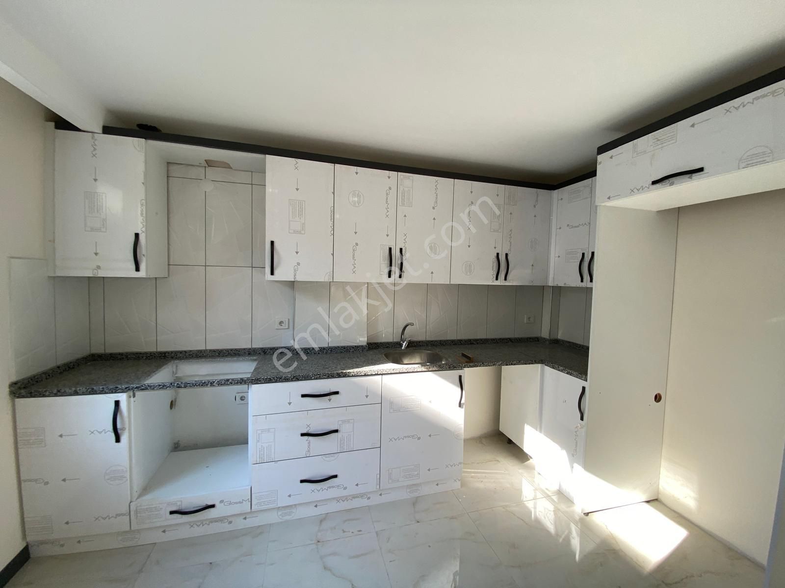 Mevlana Kavşağına Yakın Sıfır 2+1ler - Görsel 7