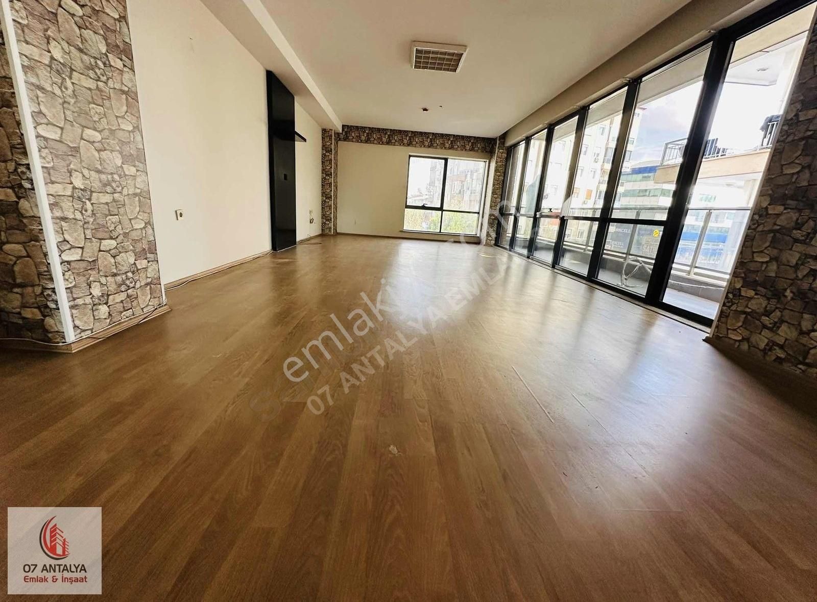 Muratpaşa Muratpaşa Kiralık Ofis Muratpaşada Merkezi Konumda 160 M2 Kiralık Ofis