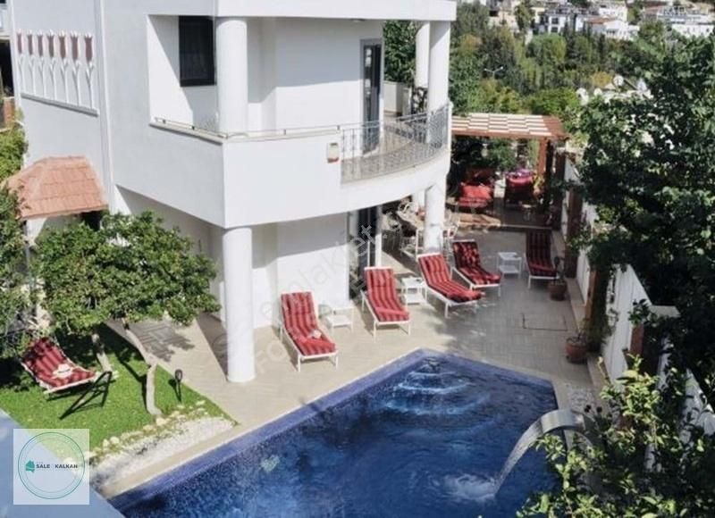 Kaş Kalkan Satılık Villa Kalkan Merkezde 4+1 Villa