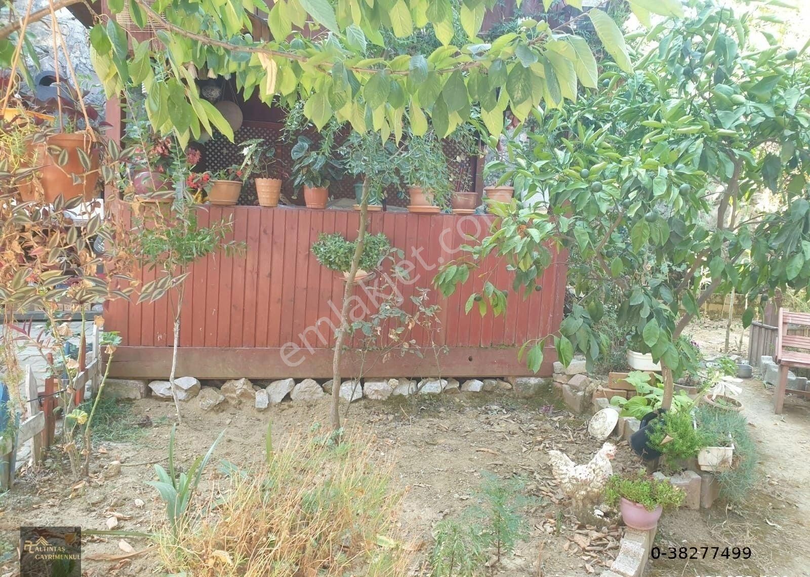 Şehitler Mahallesinde Mükemmel Müstakil Ev - Görsel 5