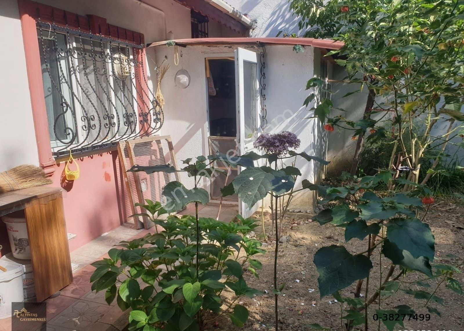 Şehitler Mahallesinde Mükemmel Müstakil Ev - Görsel 16