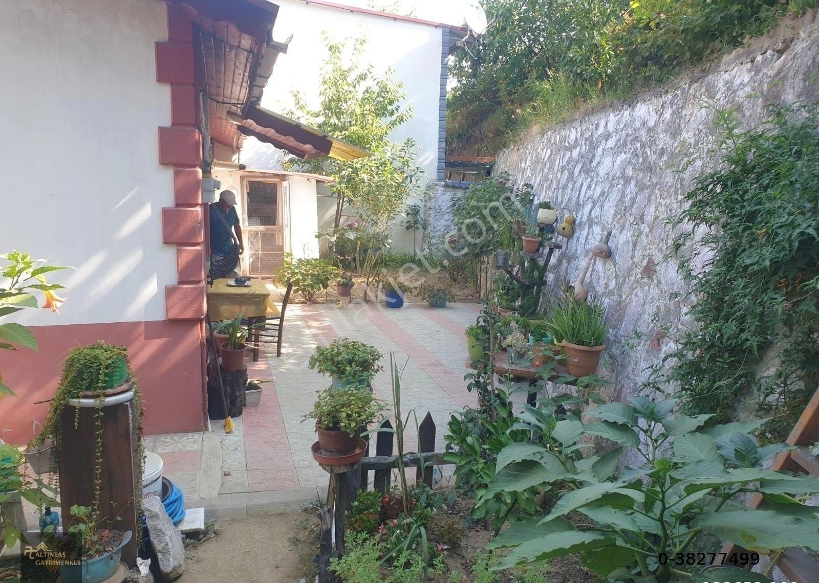 Şehitler Mahallesinde Mükemmel Müstakil Ev - Görsel 34