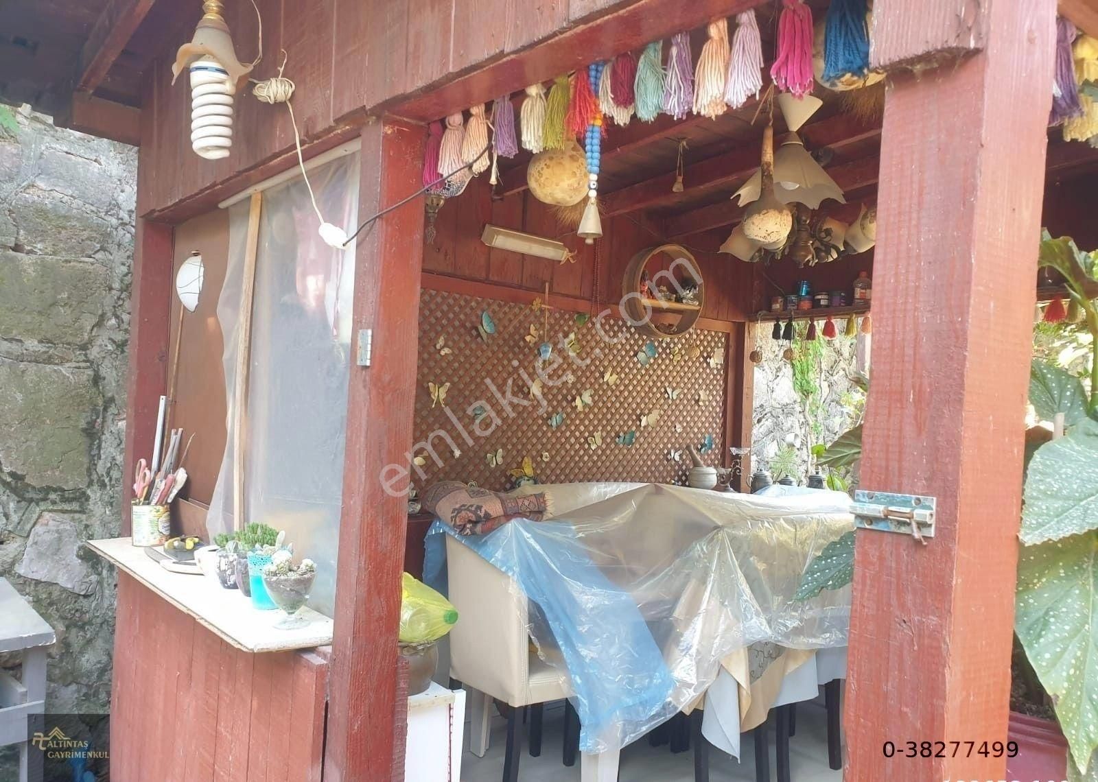 Şehitler Mahallesinde Mükemmel Müstakil Ev - Görsel 13