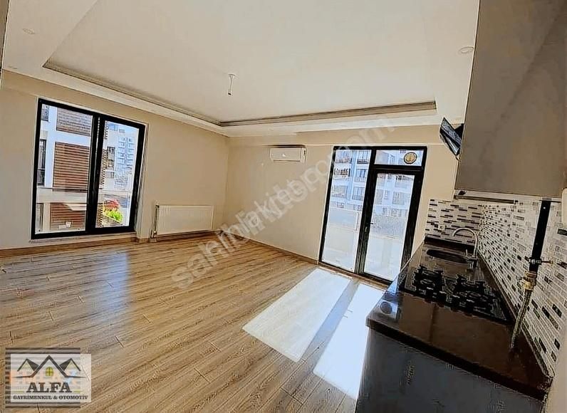 Çorlu Zafer Kiralık Daire Sur Emlak Dan Kervancı Parkormanda Boş Kiralık 1+1 Darie