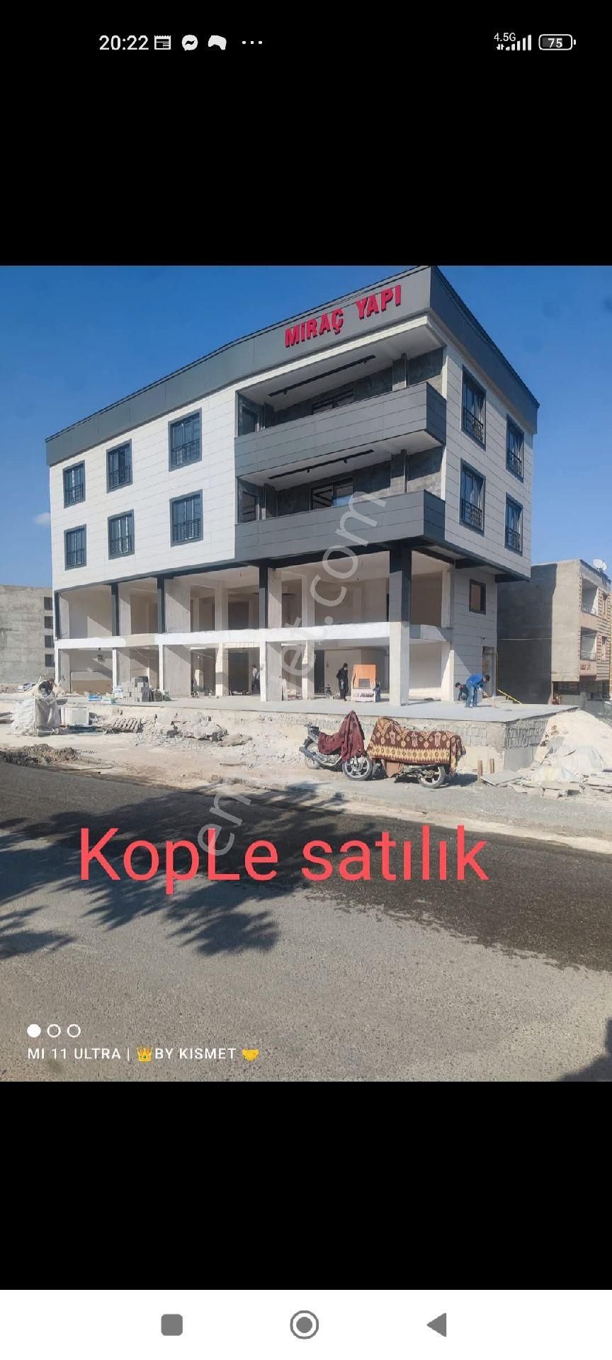 Haliliye Ahmet Yesevi Satılık Daire Köşebaşı 380 Mt Kullanımı 280 Mt Oturumu 255 Mt Neti Ultra Lüks Daire 4+1 Beş Odali