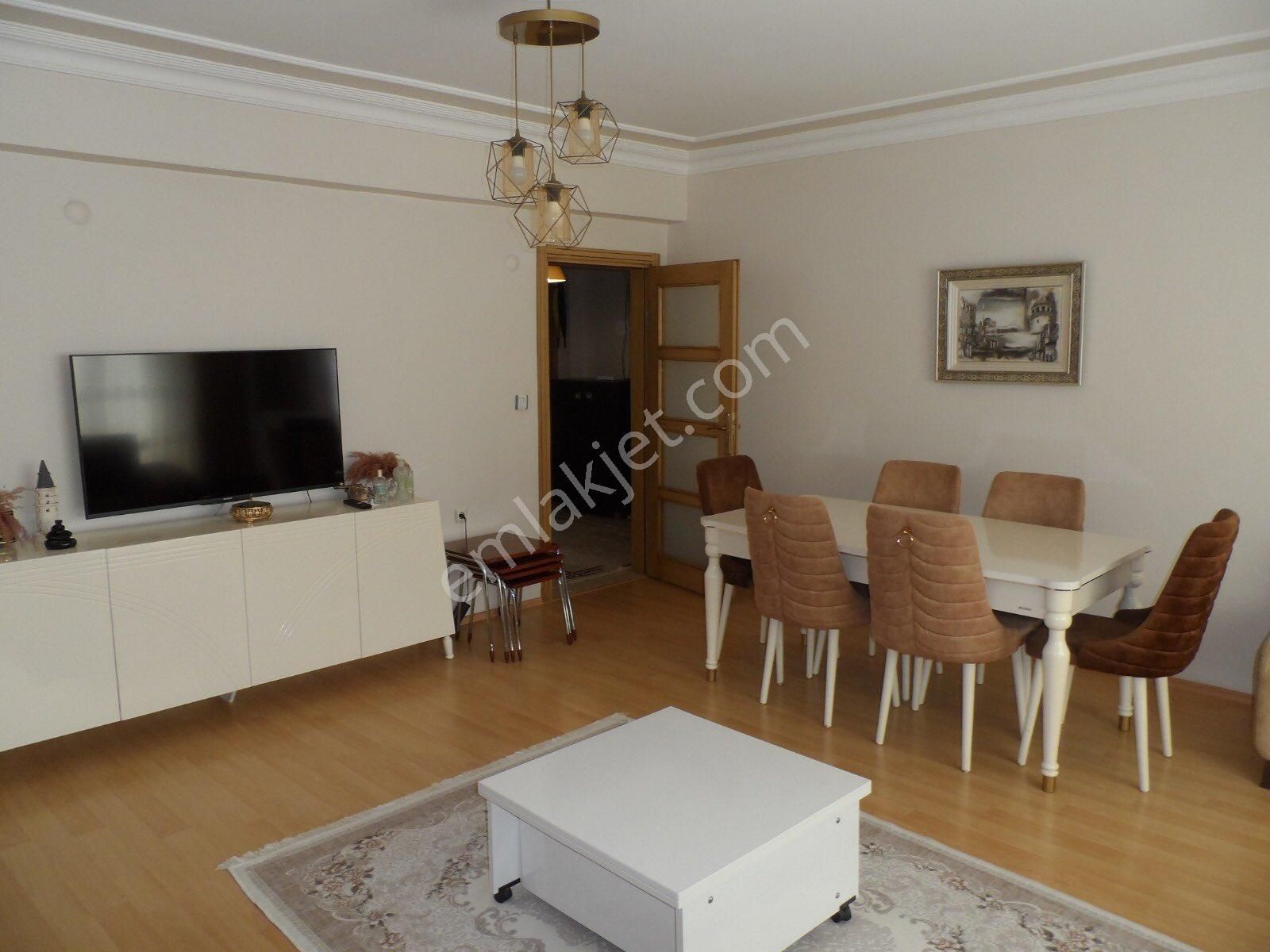 Dörtler Gayrimenkul Den 42 Evler De 140 M 3 + 1 Satılık Ara Kat Daire