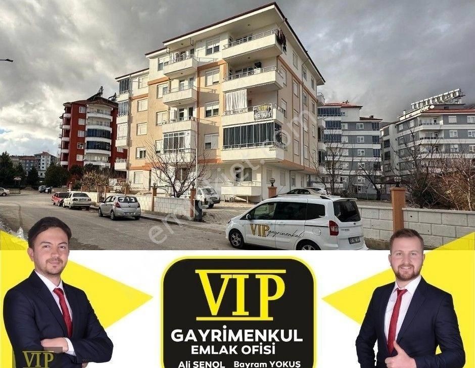 Elmalı Karyağdı Satılık Daire Vıp Gayrimenkul' Den En Çok Gelişen Bölgede 3+1 Satılık Daire