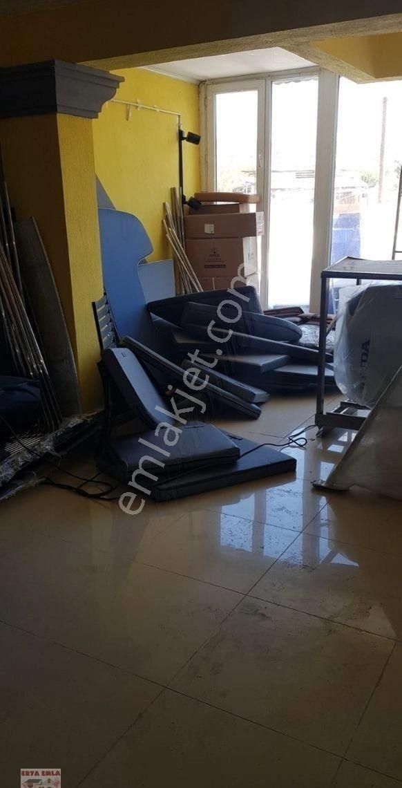 Yenifoca Derya Emlaktan Gencellide 45 M2 Satılk İş Yeri - Görsel 2