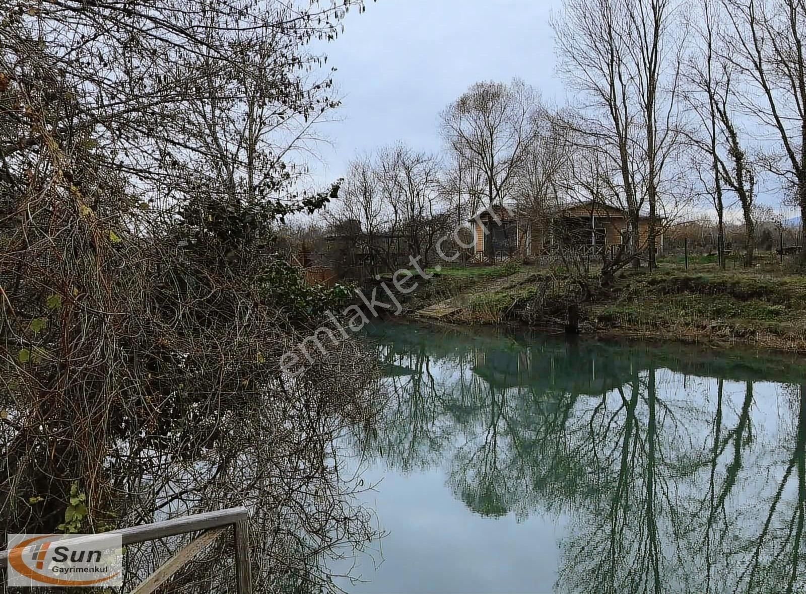 Şile Ağva Merkez Satılık Müstakil Ev Sun Gayrimenkul'den Ağva Göksu Nehirine Cephe Fırsat Yeri !!!!!!