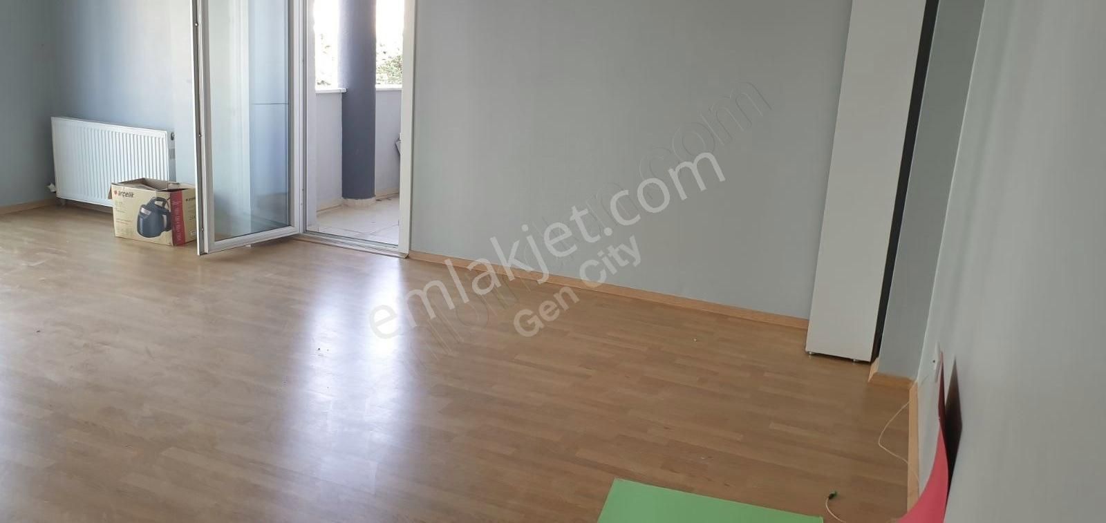 Tuzla Mescit Kiralık Daire Fıyaka 3 Kıralık 2+1 Havuz Cephe