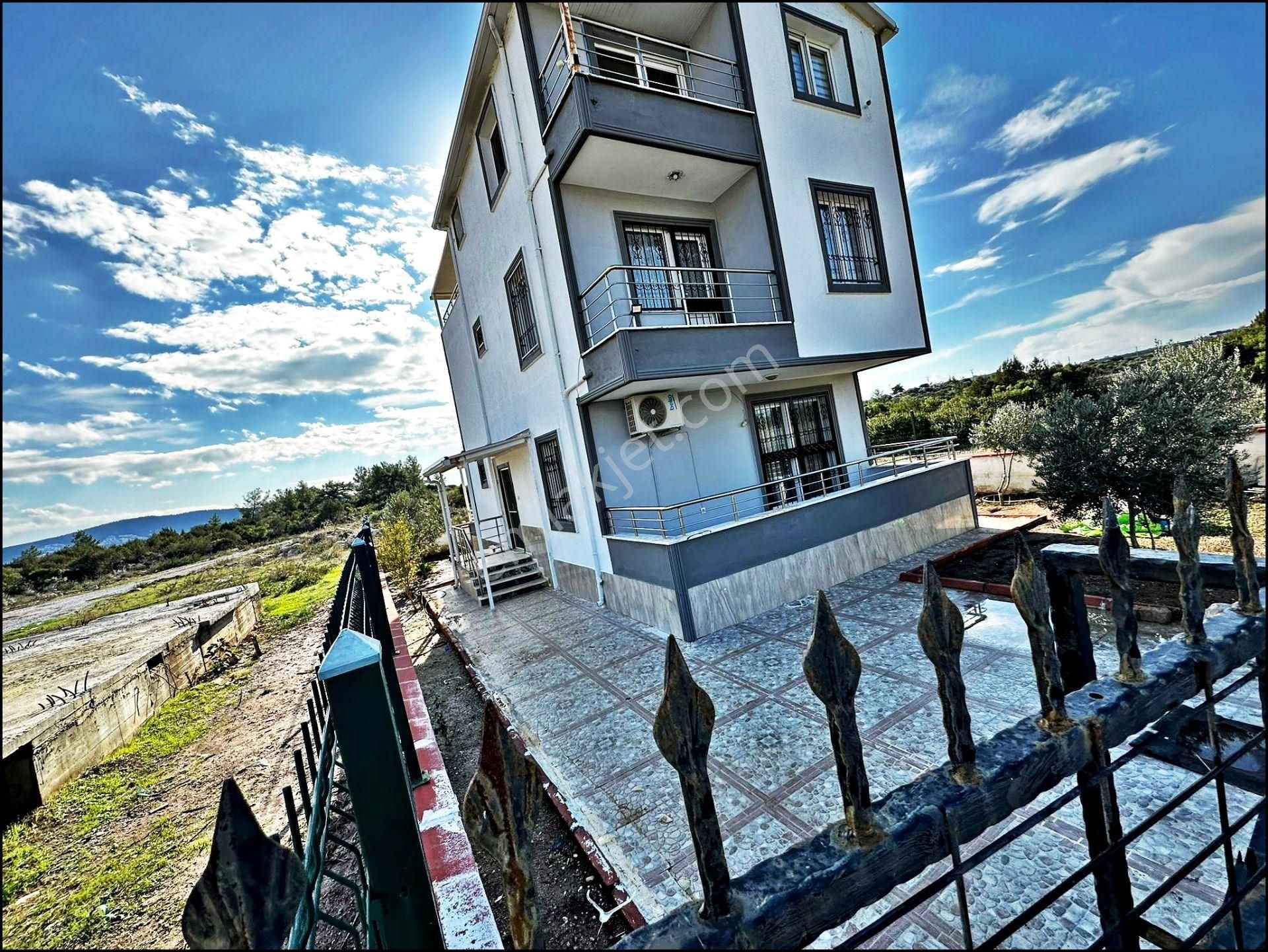 Didim Fevzipaşa Satılık Villa Didim Fevzipaşa Mah. Müstakil 4+1 Ayrı Mutfak Villa