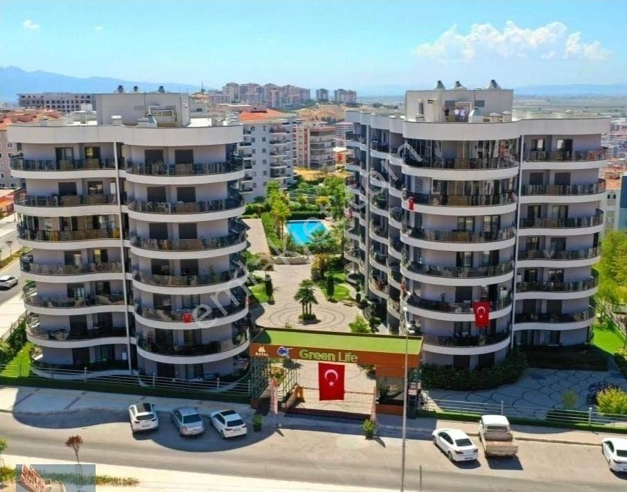 Menemen İstiklal Satılık Daire Green Life Sitesinde Satılık Ara Kat 3+1 Kapalı Mutfak Daire