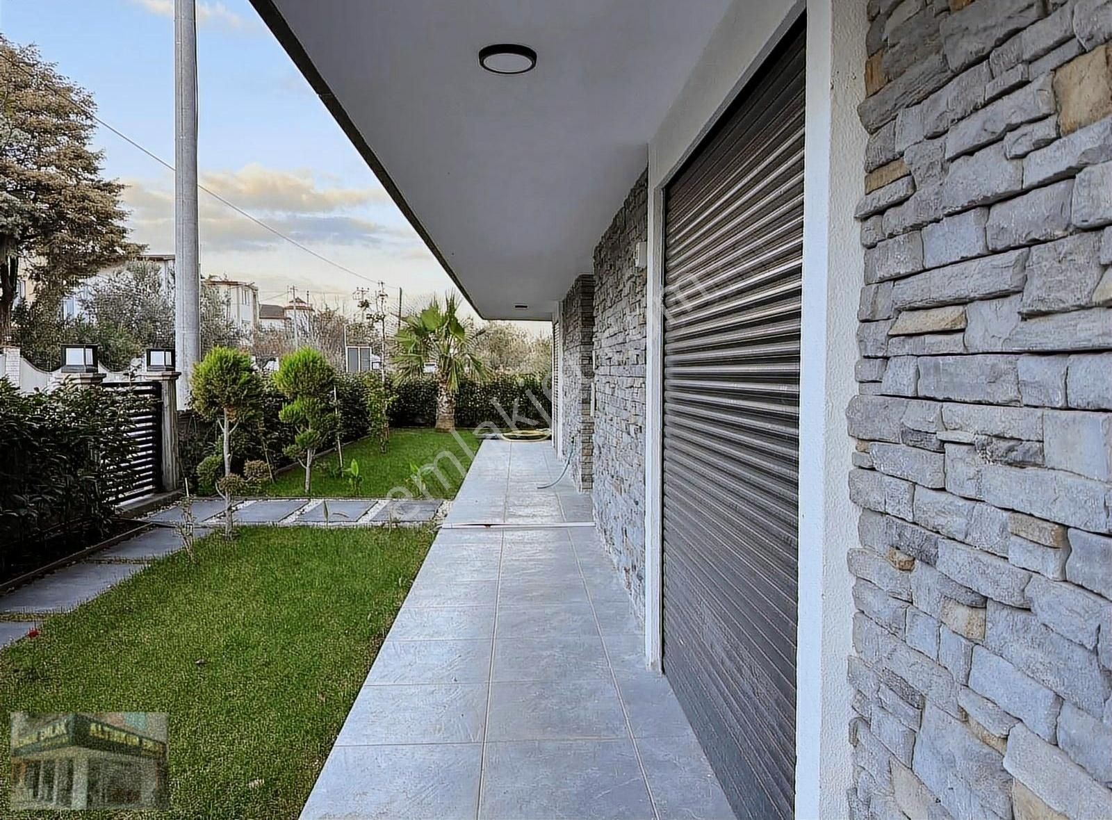 Ayvalık'ta Yüzme Havuzlu 1+1 2+1 Satılık Daireler - Görsel 31