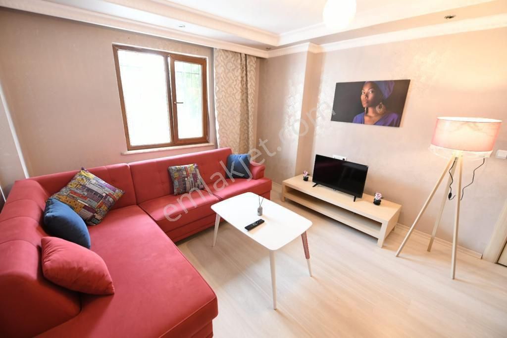 Eyüpsultan Akşemsettin Kiralık Daire Mst Emlak Karadolapta Full Eşyalı 1+1 Daire