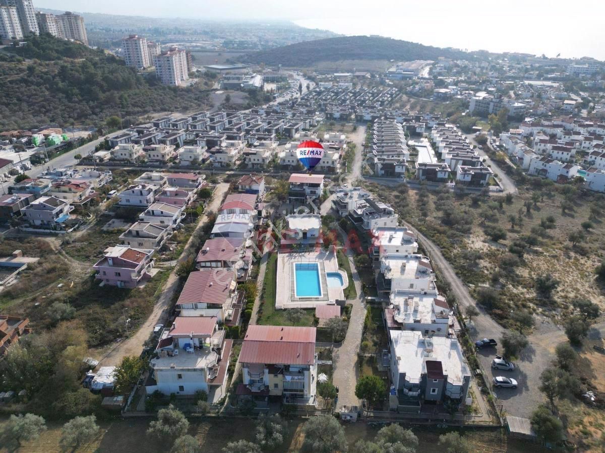 Kuşadası Yavansu Satılık Daire Denize 800 M. Uzaklıkta Bahçe Kullanımlı 2+1 Daire