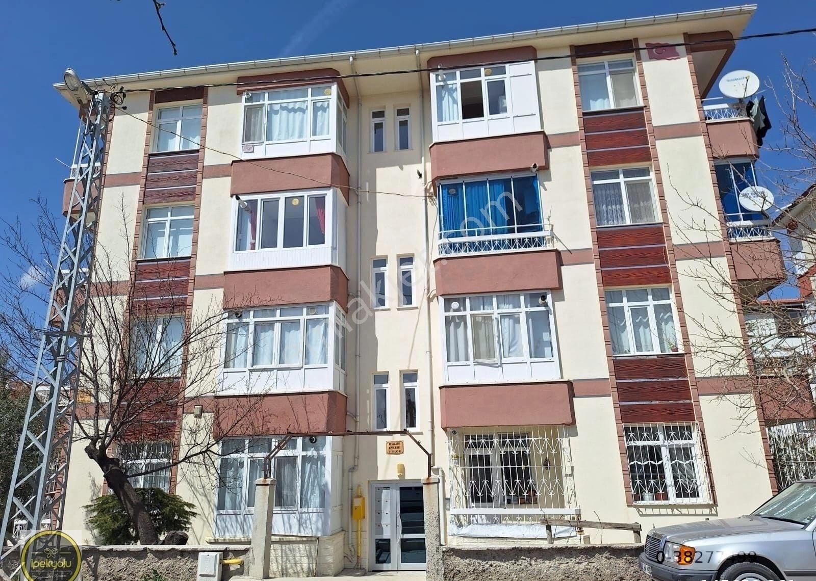 Beypazarı Hacıkara Satılık Daire İpekyolu Gayrimenkul Den Huzur Sit. 3+1 Satılık Daire