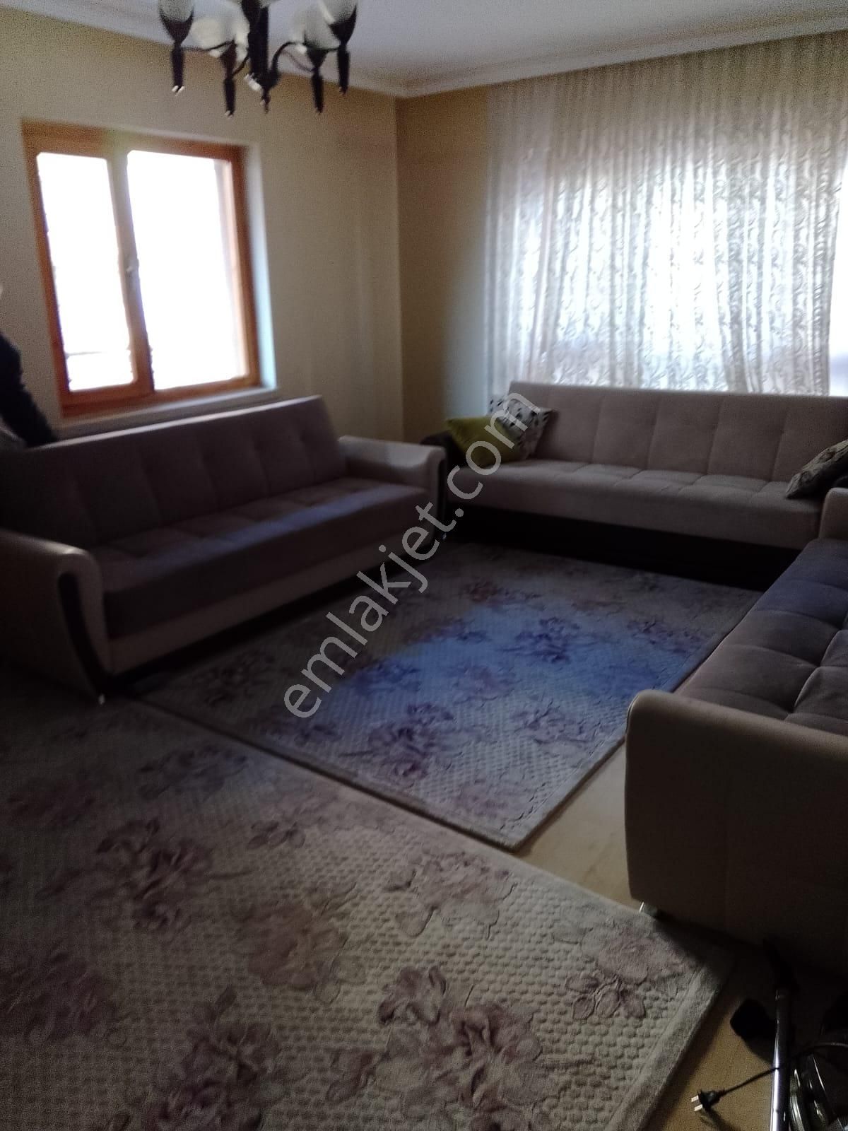 Keçiören Ayvalı Kiralık Daire Ayvalı Da Cadde Üzerinde 3+1 1.kat Ön Cephe Eşyalı Kiralık Daire