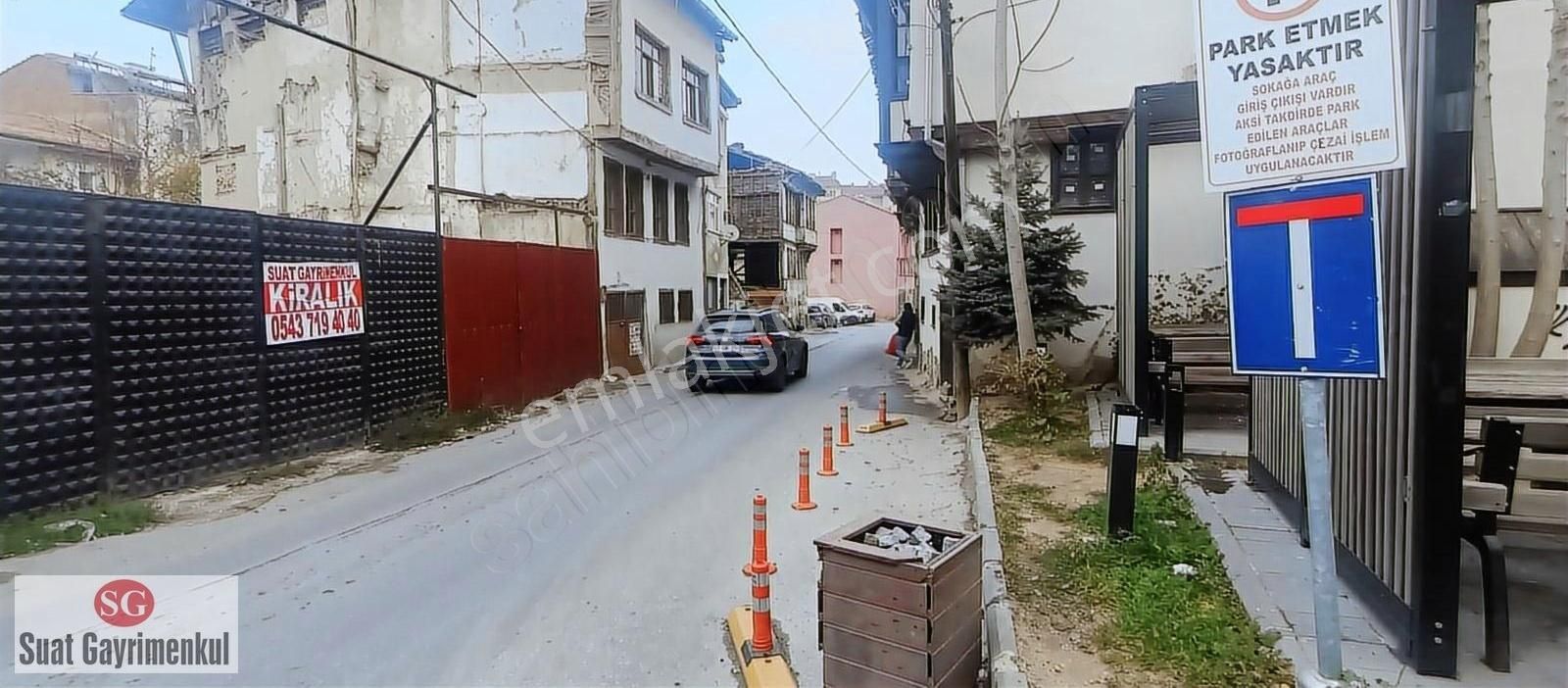 Kütahya Merkezde 600 M2 Her İşe Uygun Kiralık Arsa