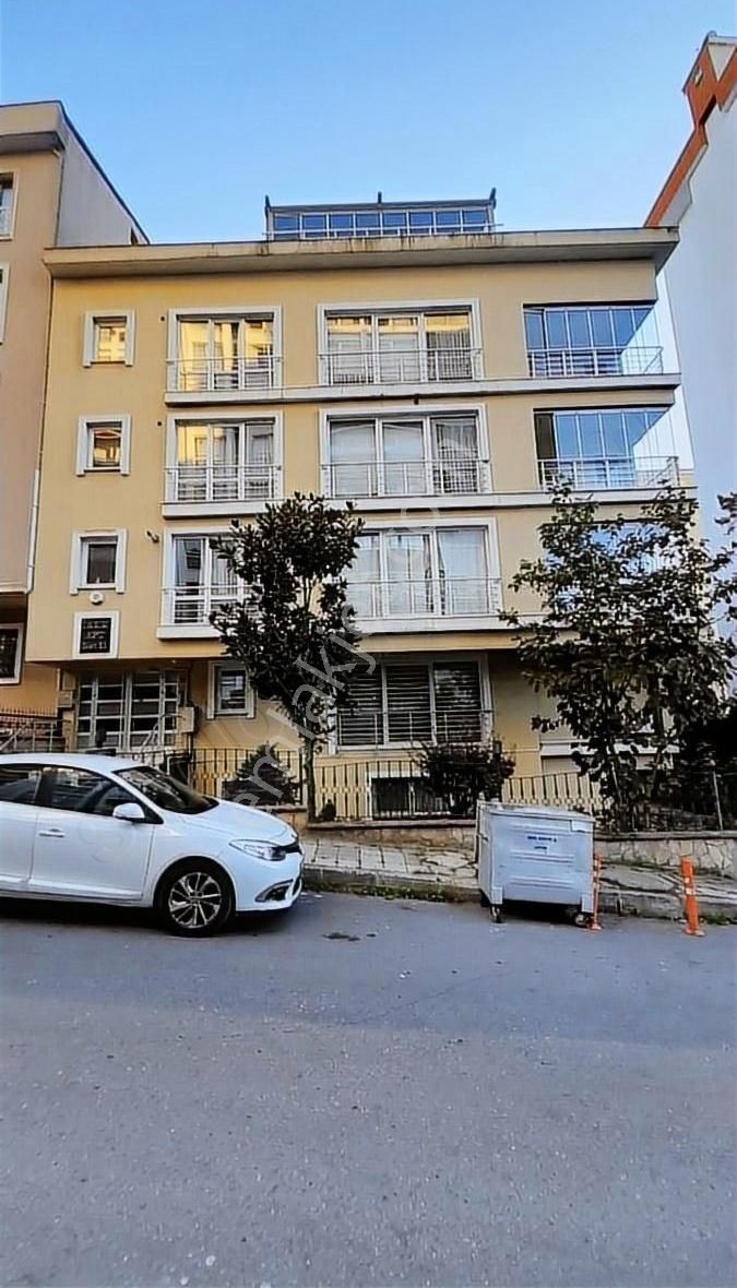 Ataşehir Yenişehir Kiralık Daire Ataşehir Yenişehirde Özel Butik Aile Binasında Ayrıcalıklı 3+1