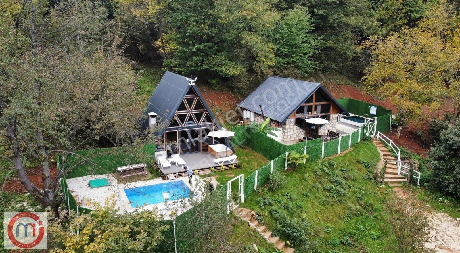 Mr'den Kartepe Eğlence Merkezi Yanında İşletme İle Kiralık Arazi