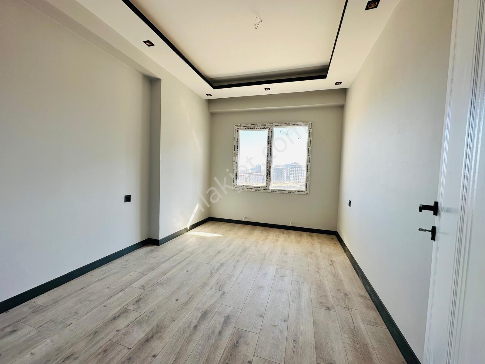 Dinç Emlaktan Satılık Ultra Lüks 2+1 Daire - Görsel 10