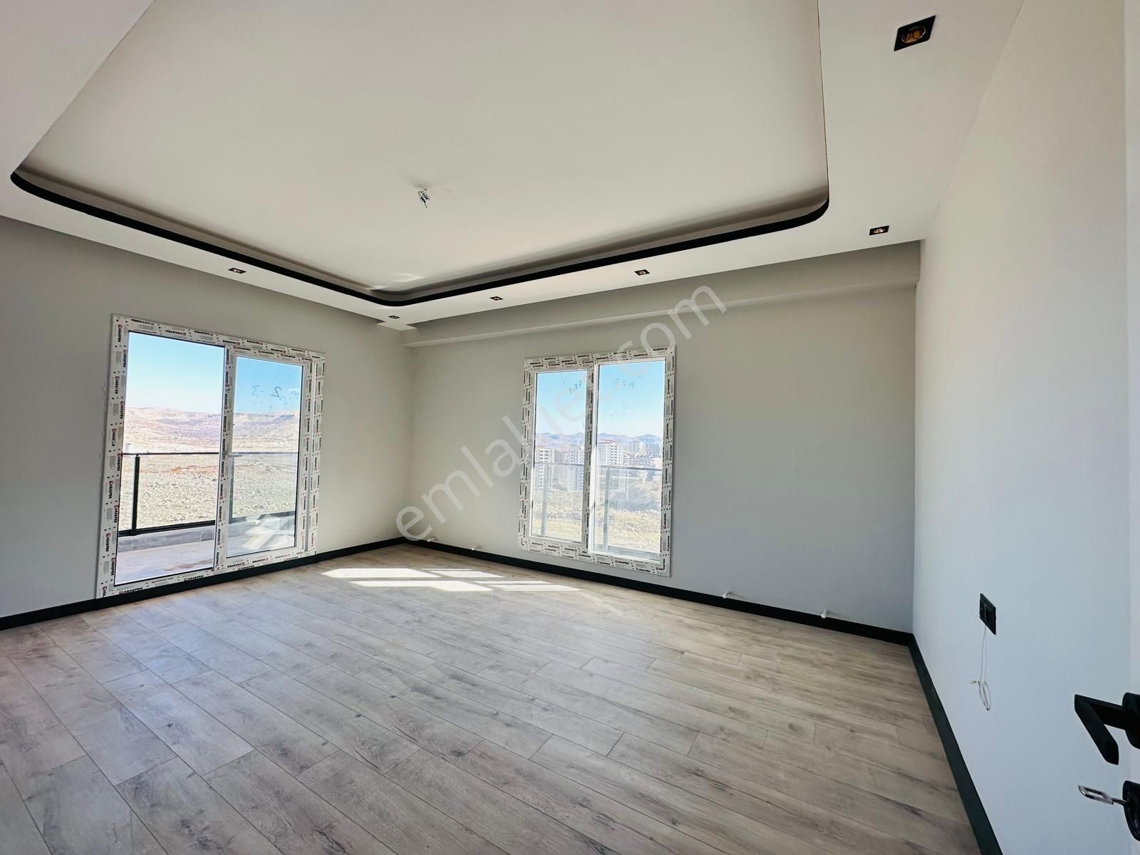 Dinç Emlaktan Satılık Ultra Lüks 2+1 Daire - Görsel 12