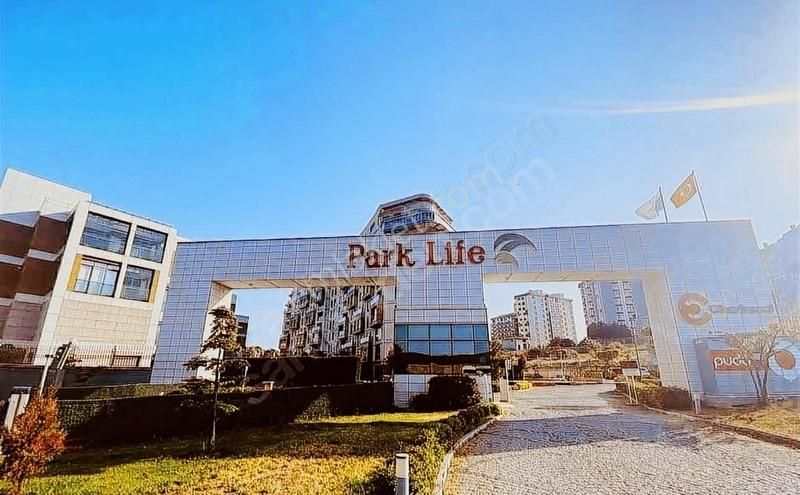 Pendik Yenişehir Satılık Daire Viaport Karşısı Park Life Da Muhteşem Manzaralı Çok Güzel Bir Ev