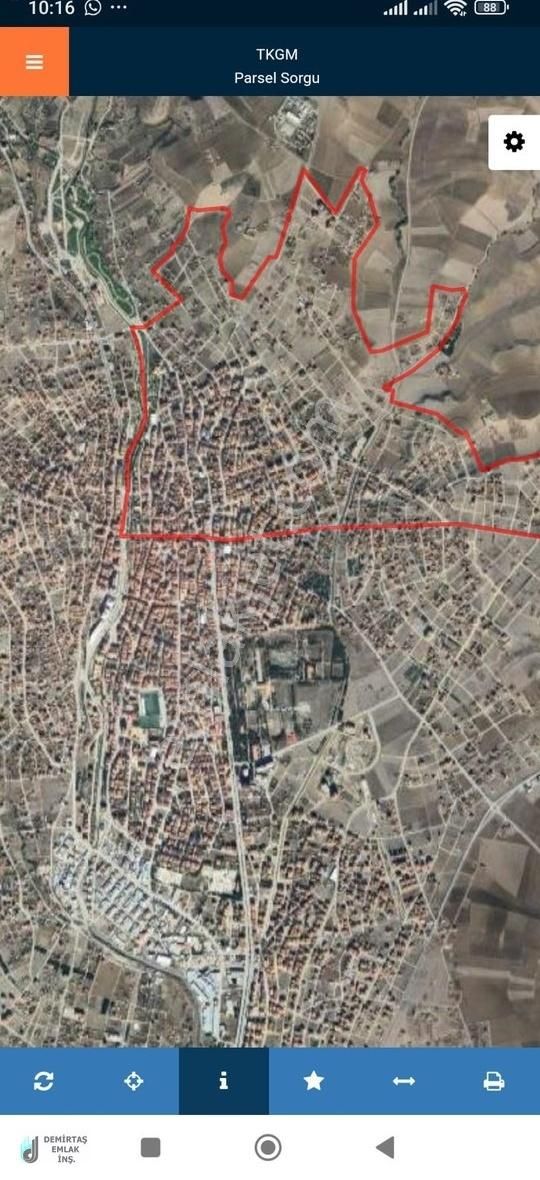 Çubuk Yavuzselim Satılık Konut İmarlı Çubuk Yavuz Selim Mah.cadde Üzeri Çok Katlı 1,6 Emsal 668m Arsa.