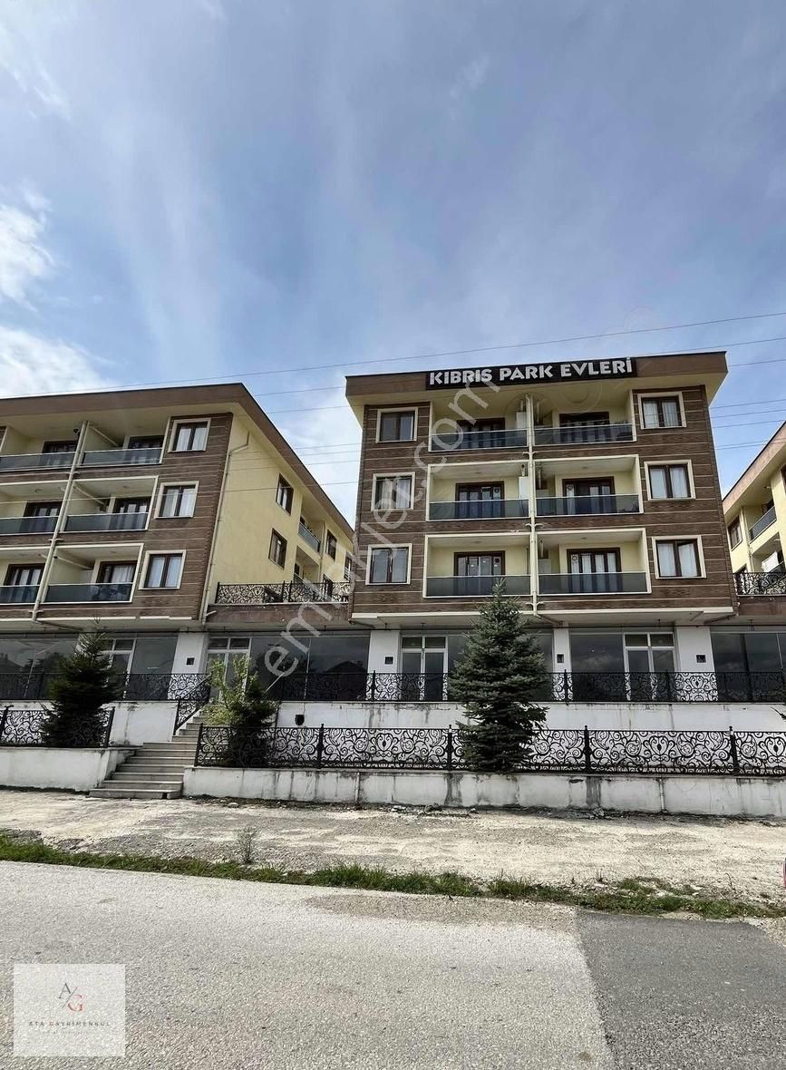 Düzce Merkez Orhangazi Kiralık Daire Ata Gayrimenkul | Kıbrıspark Evleri Eşyalı 1+1 Daire