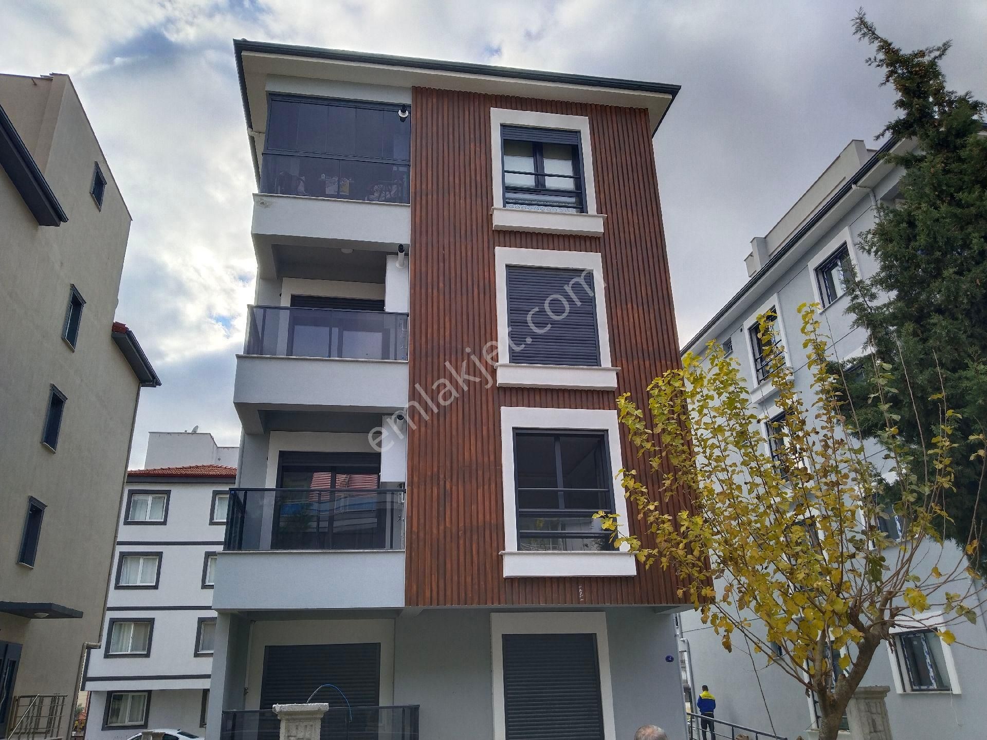 Bergama Fatih Kiralık Daire Bergama Fatih Mah Doğa Koleji Mevki Sıfır Ultra Lüks Ara 2.kat 2+1 Geniş Kiralık