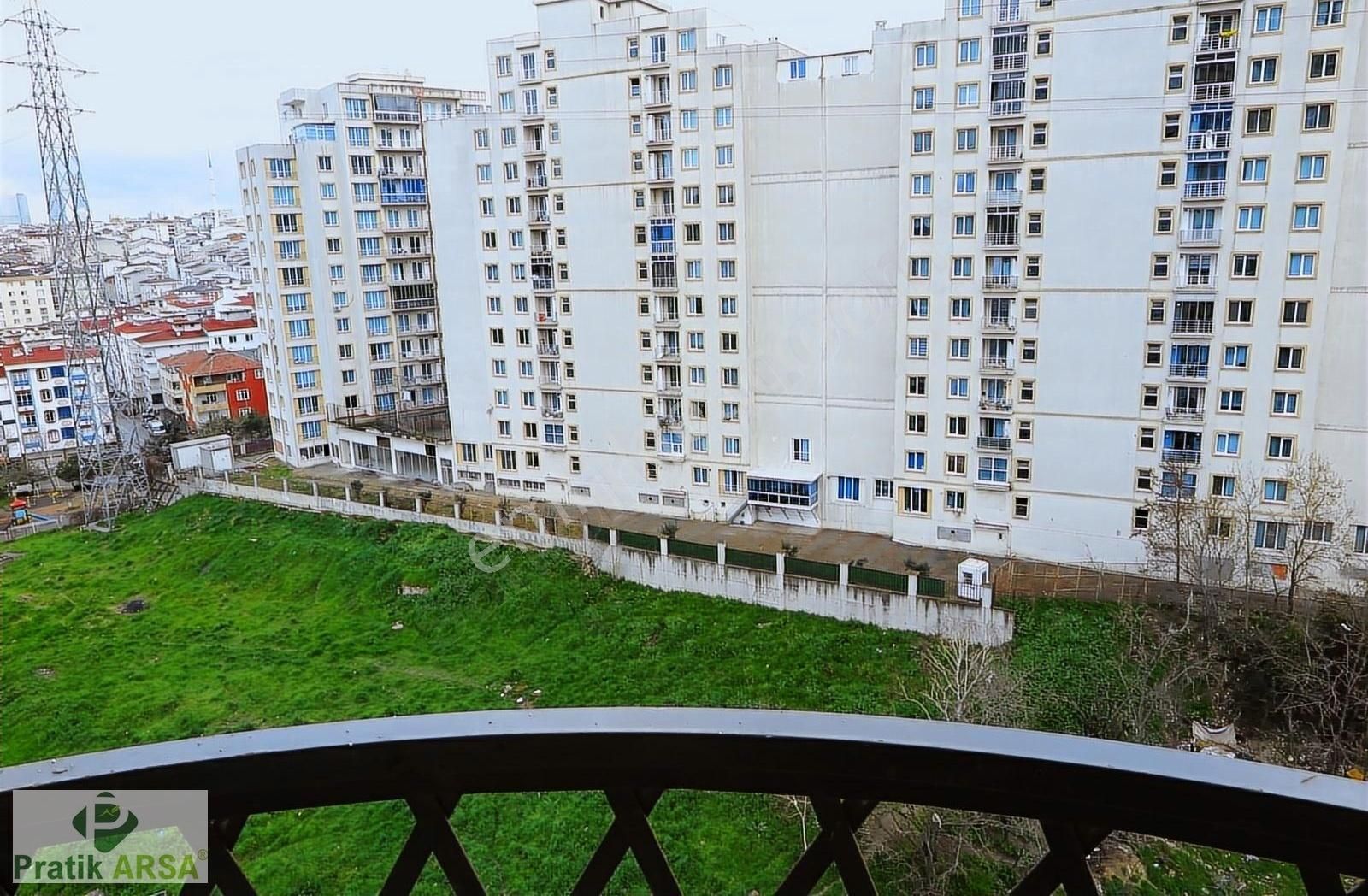 Esenyurt Pınar Satılık Daire Esenyurt Ak Towers Sıtesınde Satılık Daire