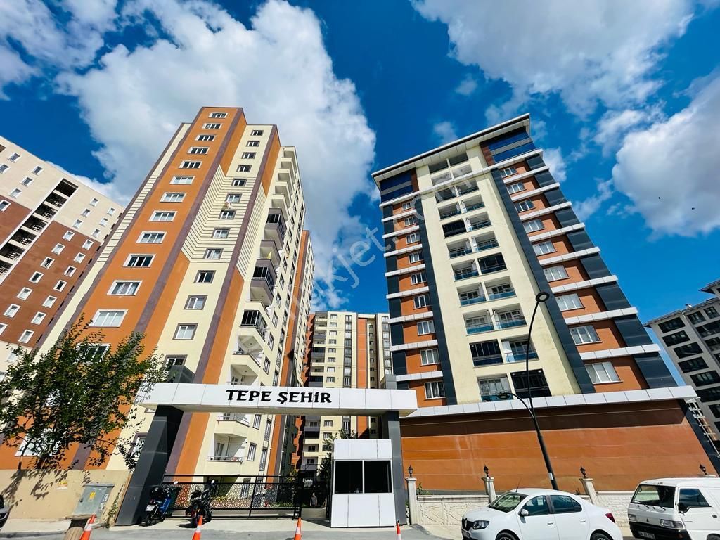 Çerkezköy Cumhuriyet Satılık Daire Güven'den Çerkezköy'de 7/24 Güvenlikli,site İçinde 3+1 Daire